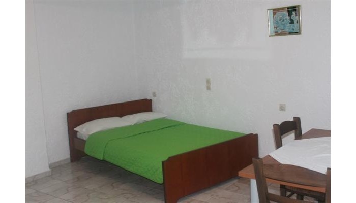 Sarlot Studios poza 8