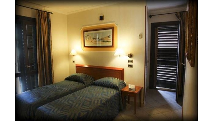 Hotel Rinelli poza 4