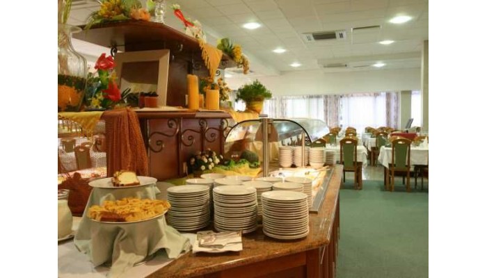 Hotel Corinthia poza 14