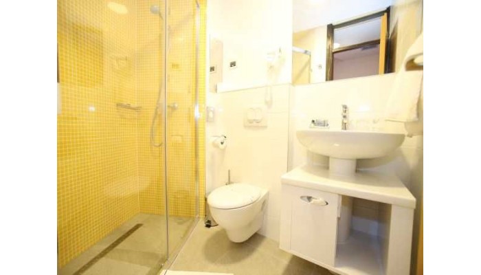 Hotel Corinthia poza 16