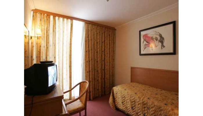 Hotel Corinthia poza 22