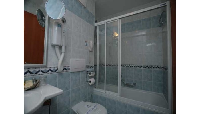 Hotel Zvonimir poza 46