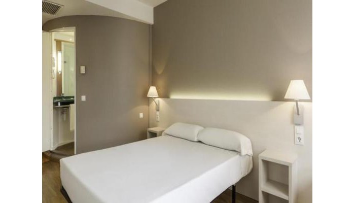 Hotel Ilunion Valencia 3 poza 8