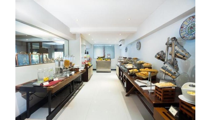 Earl's Reef Hotel poza 8