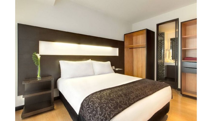 Hotel Continental Bluedoors poza 0