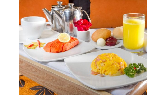 Hotel Exposuites Parque Central Bavaria poza 9