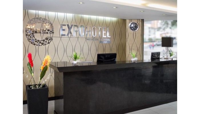 Hotel Exposuites Parque Central Bavaria poza 3