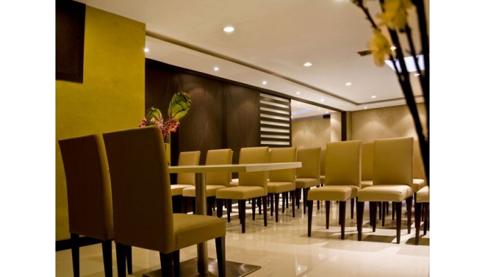 Hotel Exposuites Parque Central Bavaria poza 6