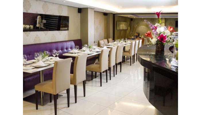 Hotel Exposuites Parque Central Bavaria poza 10