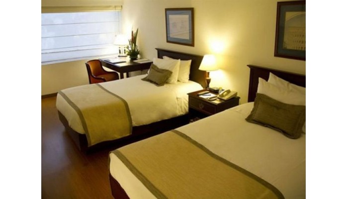 Hotel Nh Royal Metrotel (Ex Royal Park Metroe poza 1