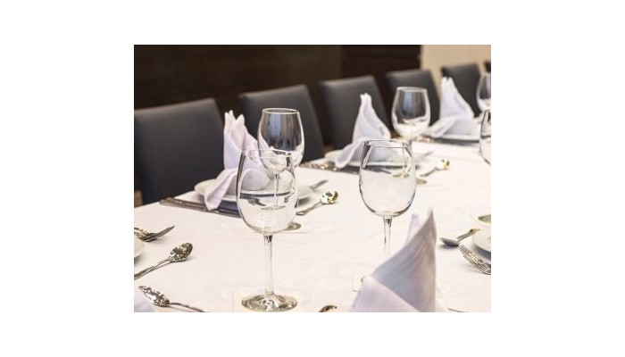 Hotel Nh Urban 26 Royal poza 9