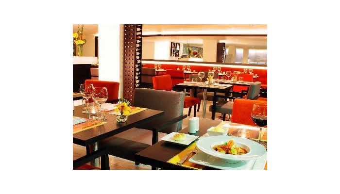 Hotel Pestana Bogota 100 poza 2