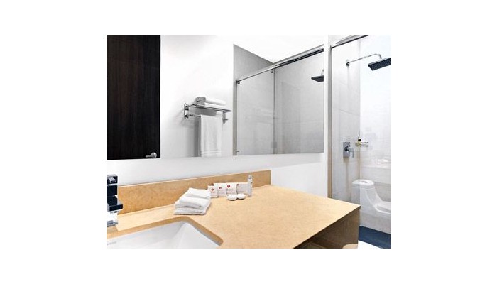 Ramada Hotel Parque 93 poza 10