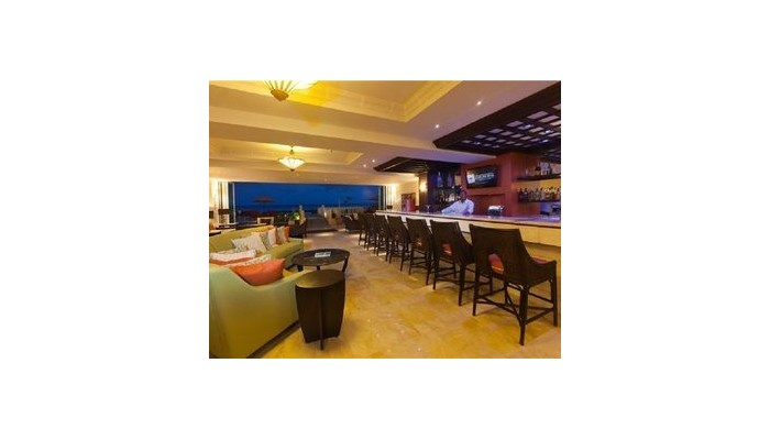 Ocean Two Resort And Residences poza 0