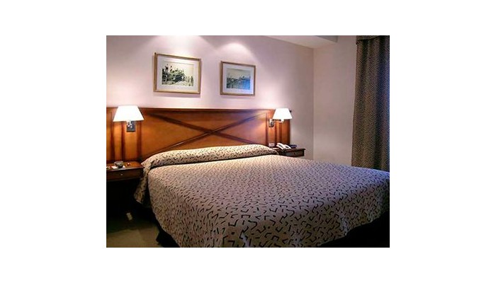 Elegance Hotel Tres Arroyos poza 1