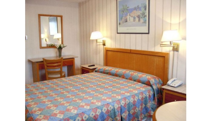 Embajador 525 Hotel poza 8