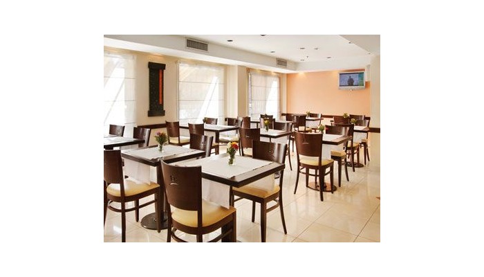 Embajador 525 Hotel poza 5