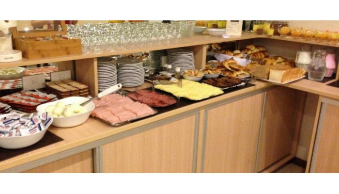 Europlaza Hotel & Suites poza 7