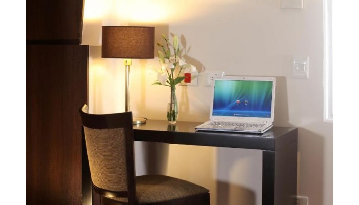 Europlaza Hotel & Suites poza 5