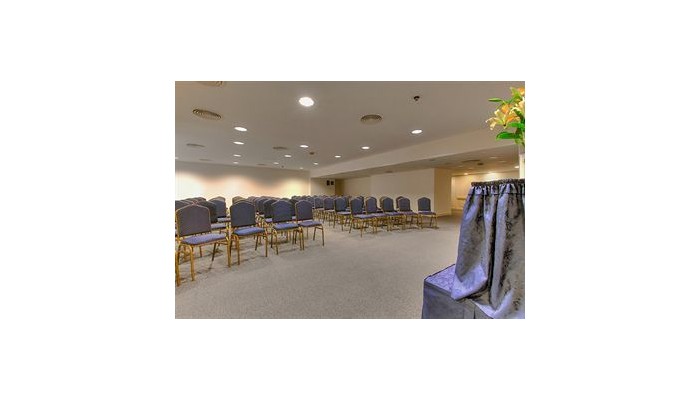 Hotel 818 Suites poza 10