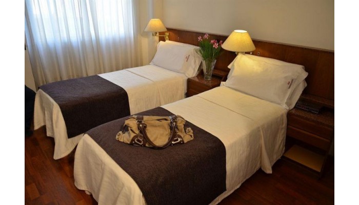 Hotel Ecuador poza 1