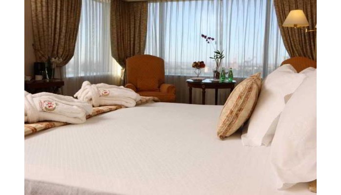 Hotel Embassy All Suites poza 0