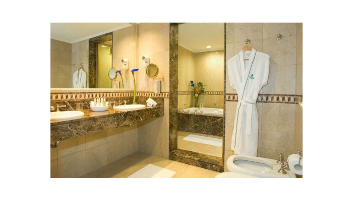 Hotel Howard Johnson 9 De Julio Av. poza 3