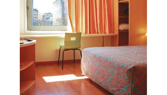 Hotel Ibis Congreso poza 3
