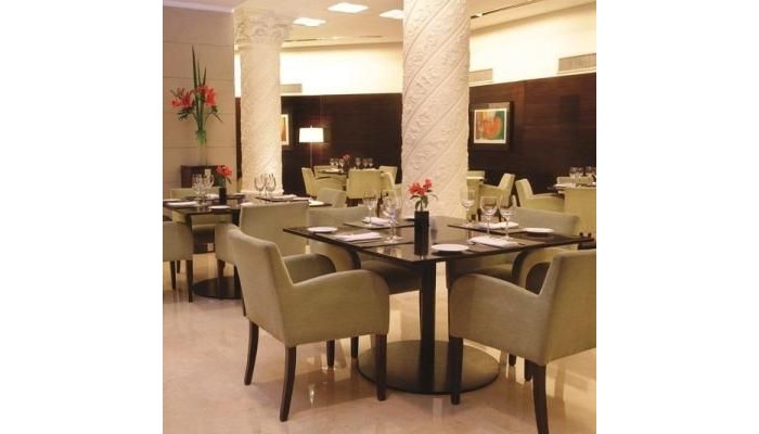 Hotel Nh Jousten poza 3