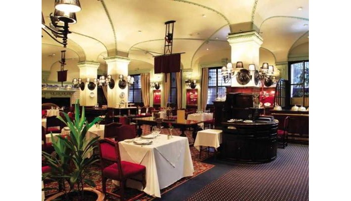 Hotel Plaza Central Canning poza 0