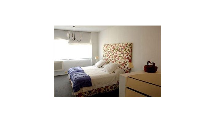 Hotel Rent In poza 0