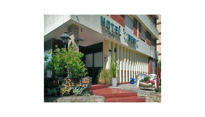 Hotel Resi poza 0