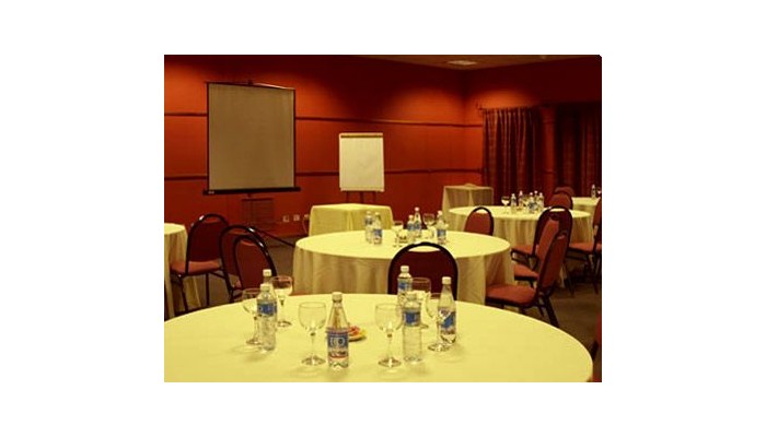 Resort De Campo Y Polo poza 9