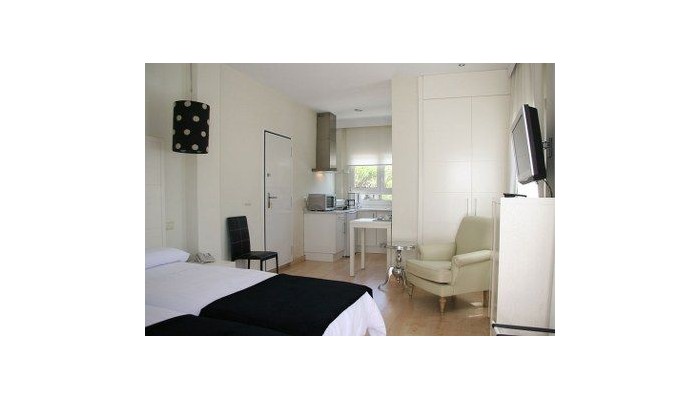 Aparthotel Novo Sancti Petri poza 3