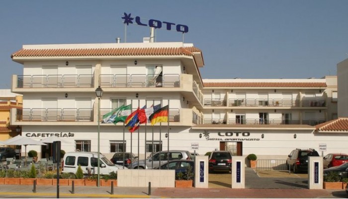 Hotel Apartamentos Loto Conil poza 4