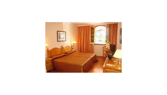 Hotel La Cueva Park poza 6