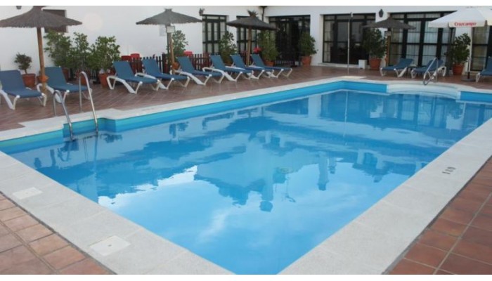 Hotel Sierra Y Cal poza 1