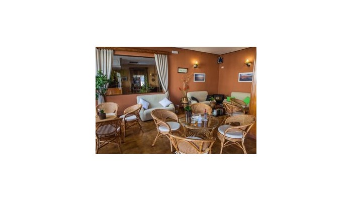 Hotel Tres Jotas Conil poza 3