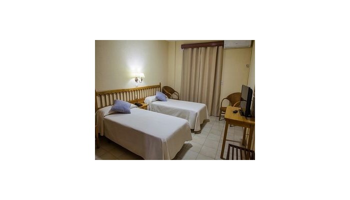 Hotel Tres Jotas Conil poza 11