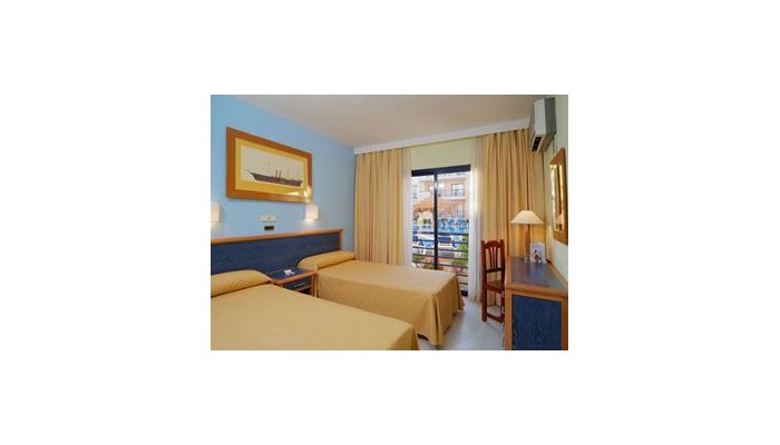 Sol Sancti Petri Aparthotel poza 3