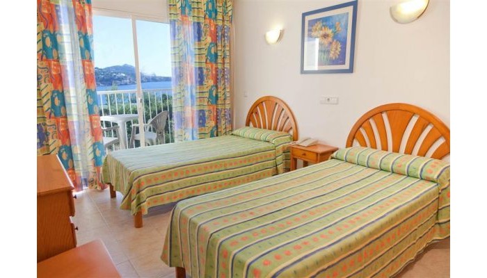 Hotel Cala Tarida Club poza 4