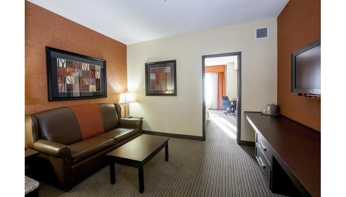 Poza pentru Holiday Inn Express Hotel And Suites Airport - Calgary 7115-1565830888 Holiday Inn Express Hotel And Suites Airport - Calgary poza 7