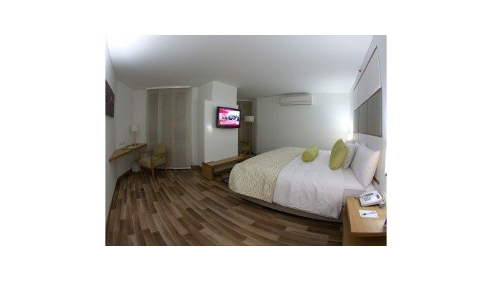 Hotel Cosmos Xpress poza 4