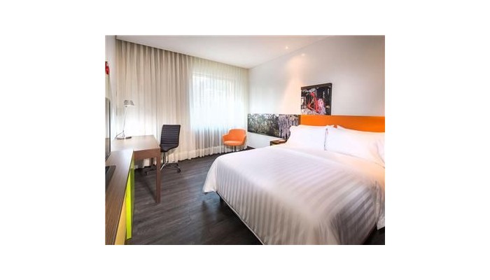 Hotel Hampton By Hilton Cali poza 0