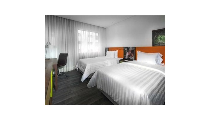 Hotel Hampton By Hilton Cali poza 1