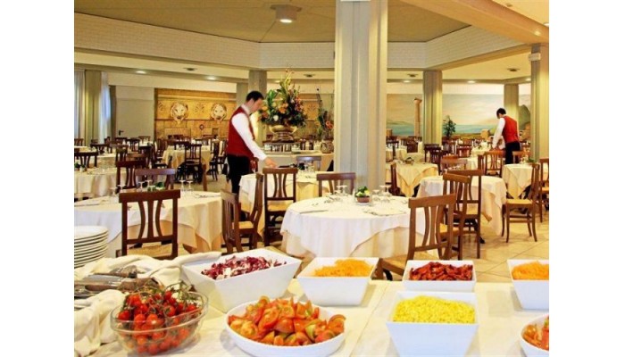 Hotel Fiesta Garden Beach poza 3