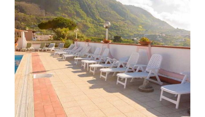 Paradise Hotel poza 0