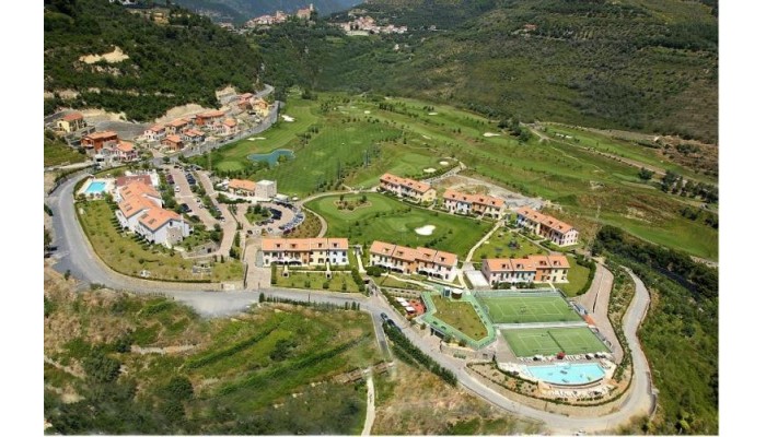 Castellaro Golf Resort poza 3
