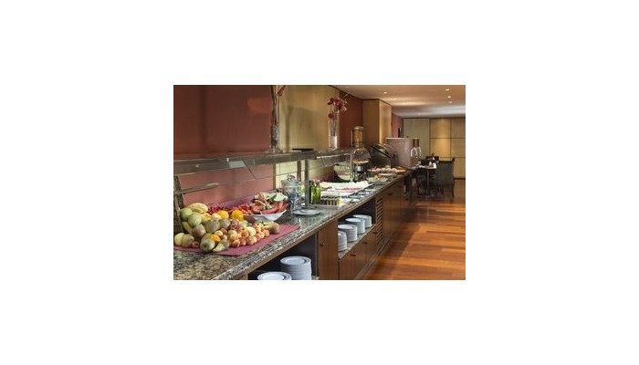 Exe Hotel El Coloso poza 8