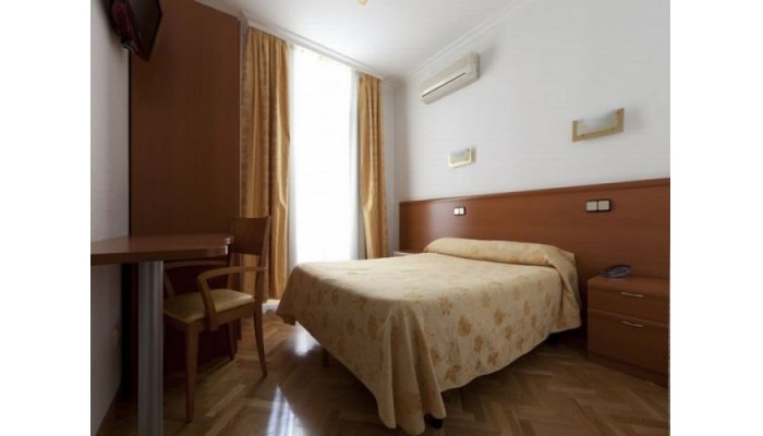 Hotel Jerez Madrid Hostal poza 4